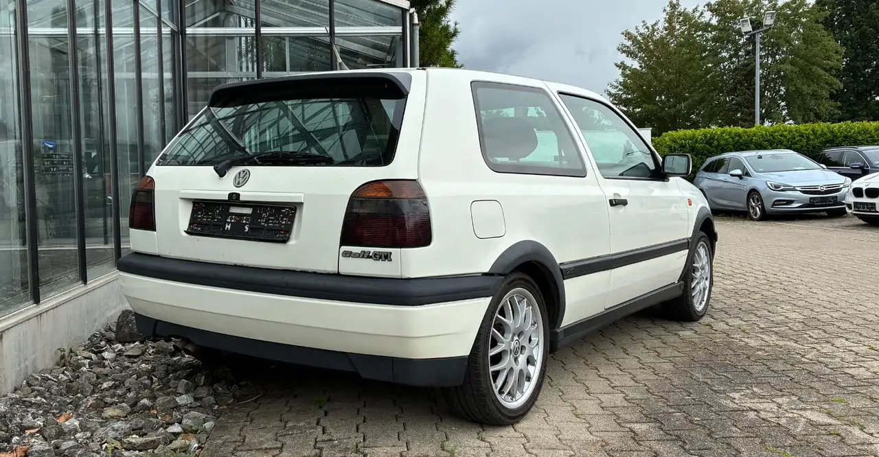 Volkswagen Golf GTI 3-türig 8x Alu TÜV bis 11/2027, foto 6