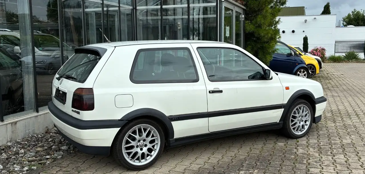 Volkswagen Golf GTI 3-türig 8x Alu TÜV bis 11/2027, foto 5