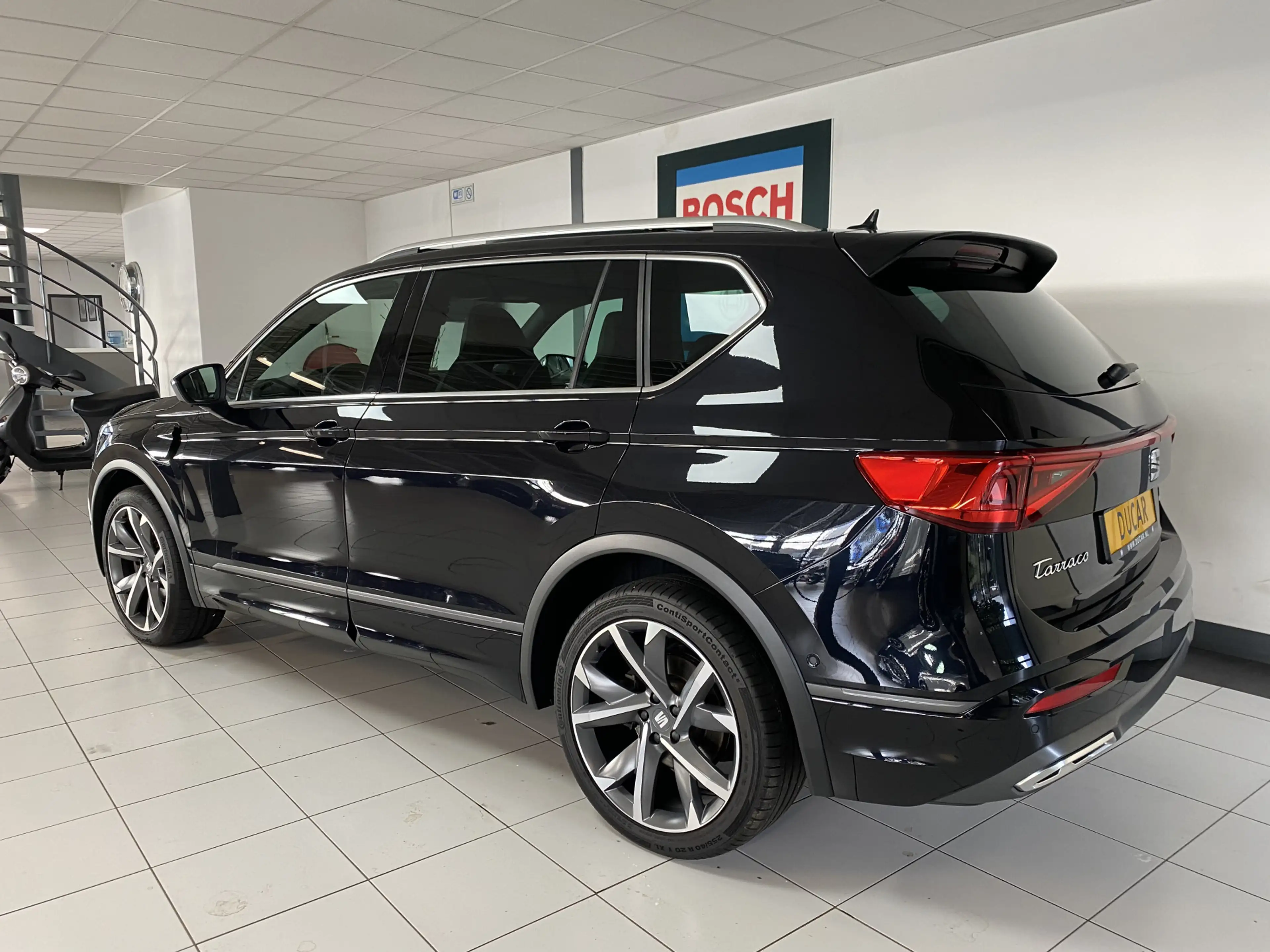 SEAT Tarraco 1.4 TSI e-Hybrid PHEV FR Business Intense Panorama — photo 6