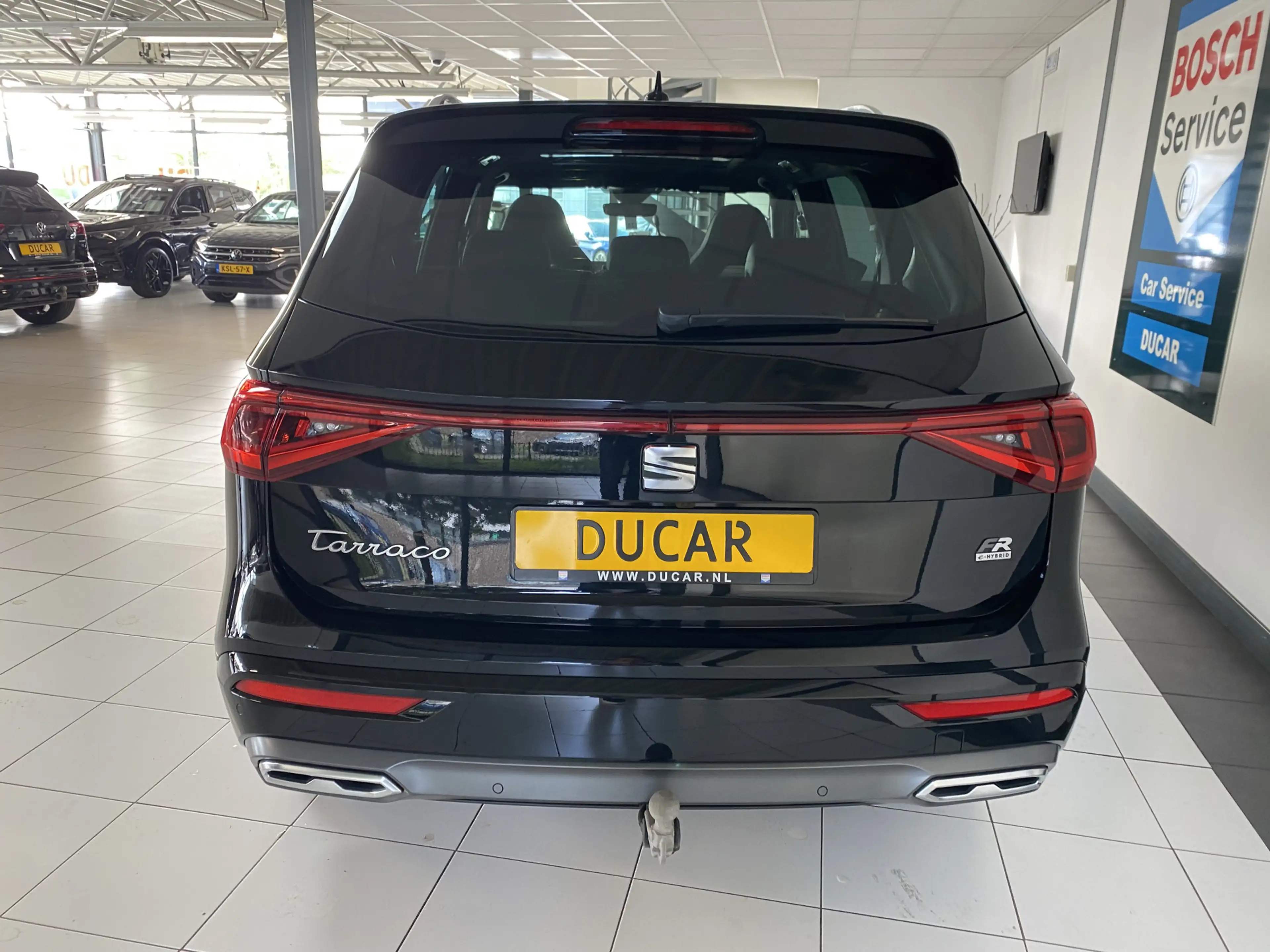 SEAT Tarraco 1.4 TSI e-Hybrid PHEV FR Business Intense Panorama — photo 3
