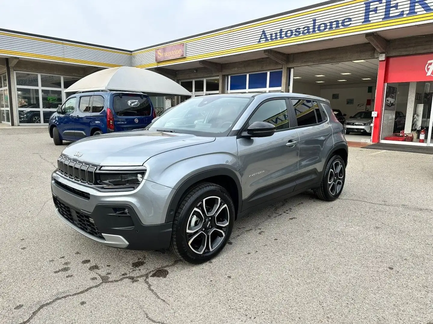 Jeep Avenger 1.2 Turbo Summit Grigio - 1