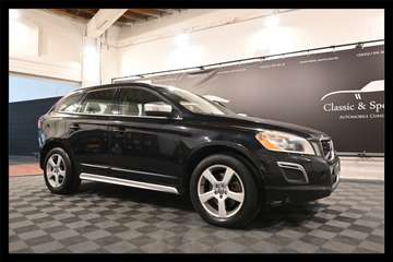 2.4 D5 AWD R-DESIGN / FULL SERVICE VOLVO !!