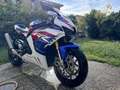 Honda CBR 1000 RR-R Fireblade 30th Anniversary - thumbnail 3