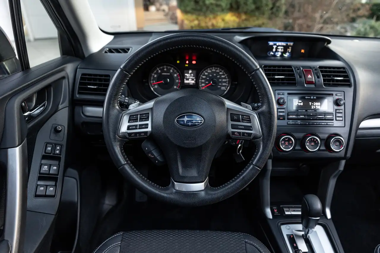 Subaru Forester fotografie Subaru Forester