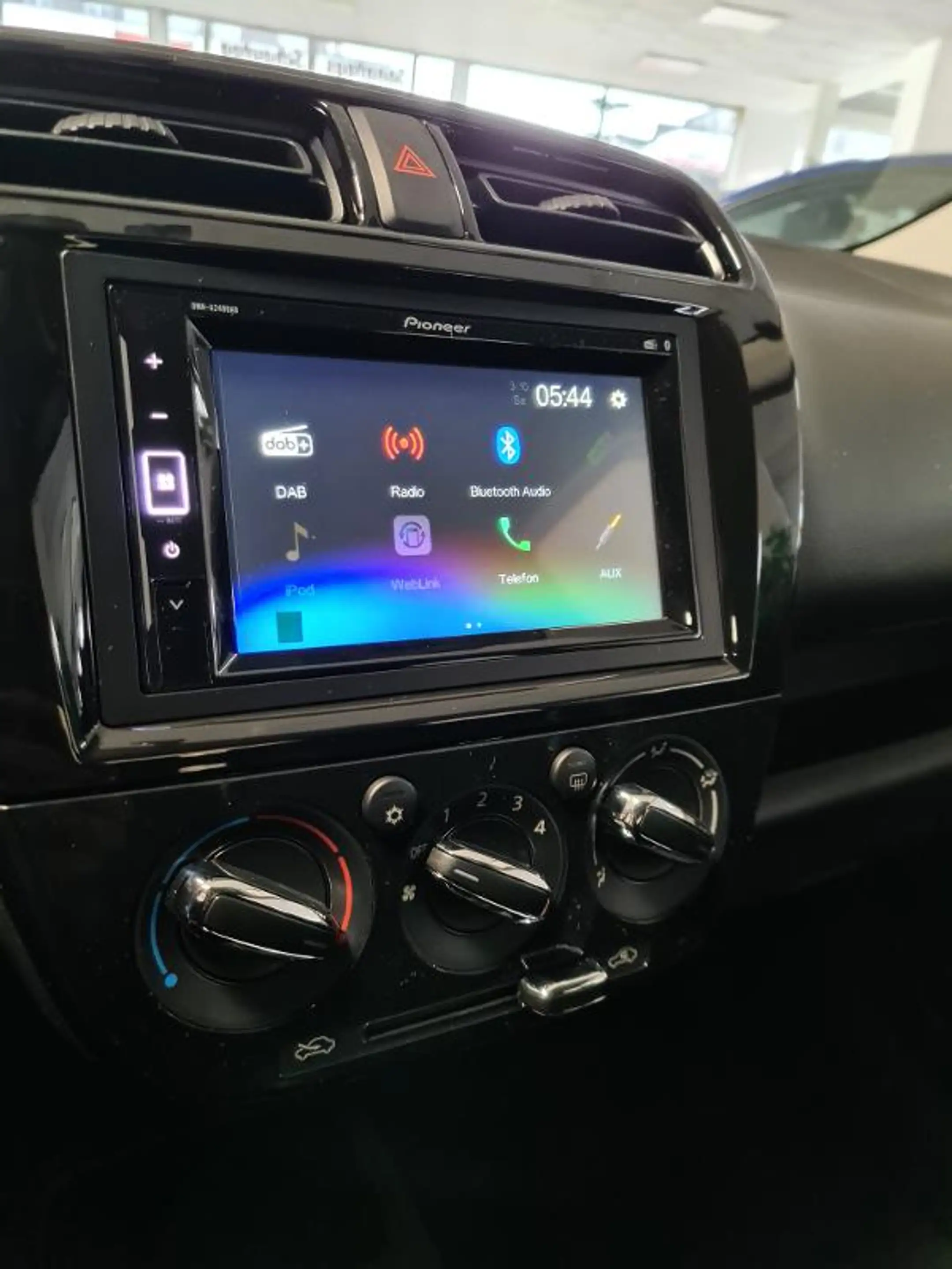 Mitsubishi Space Star Select 1.2 MIVEC 5-Gang — photo 11
