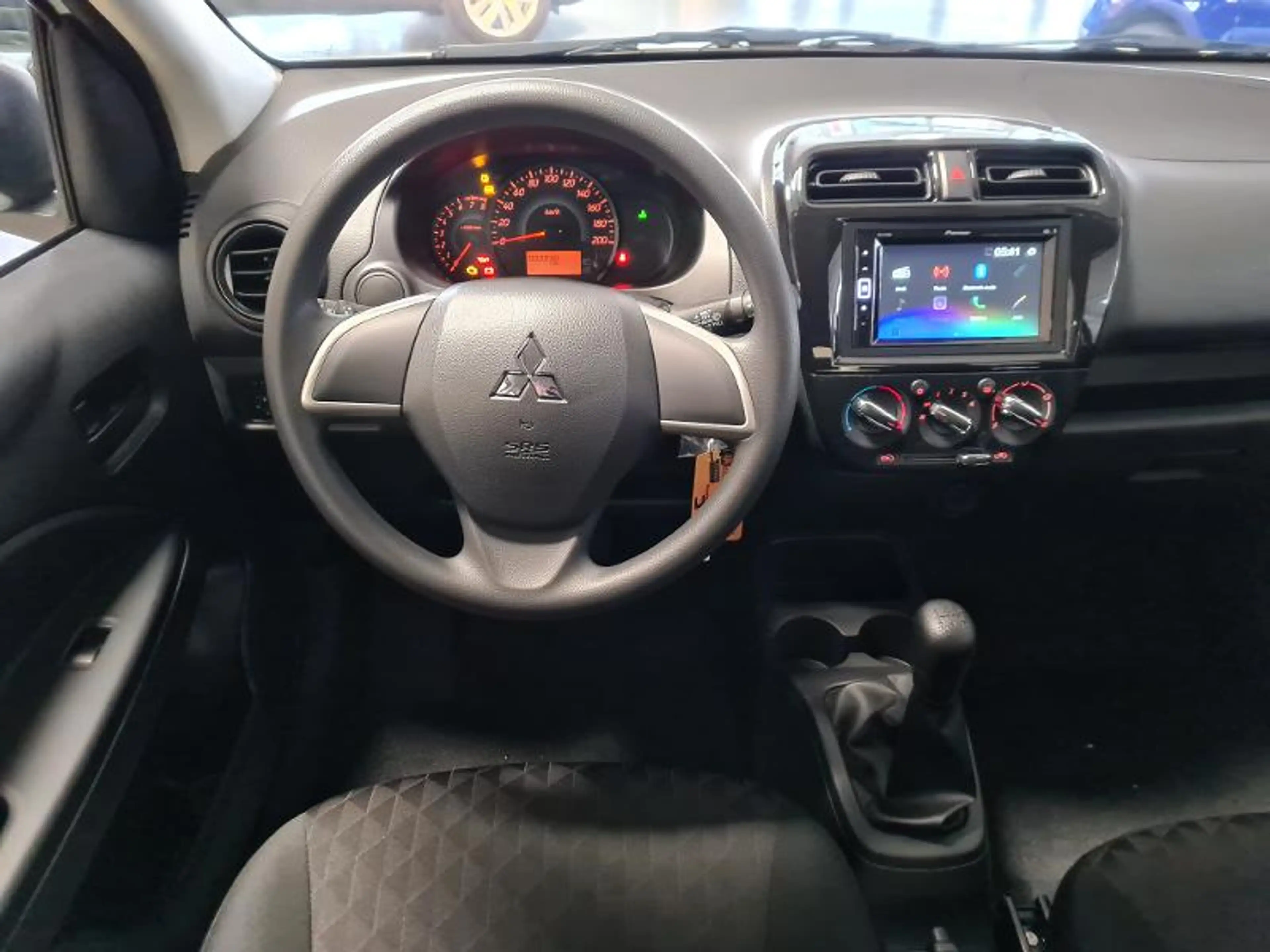 Mitsubishi Space Star Select 1.2 MIVEC 5-Gang — photo 7