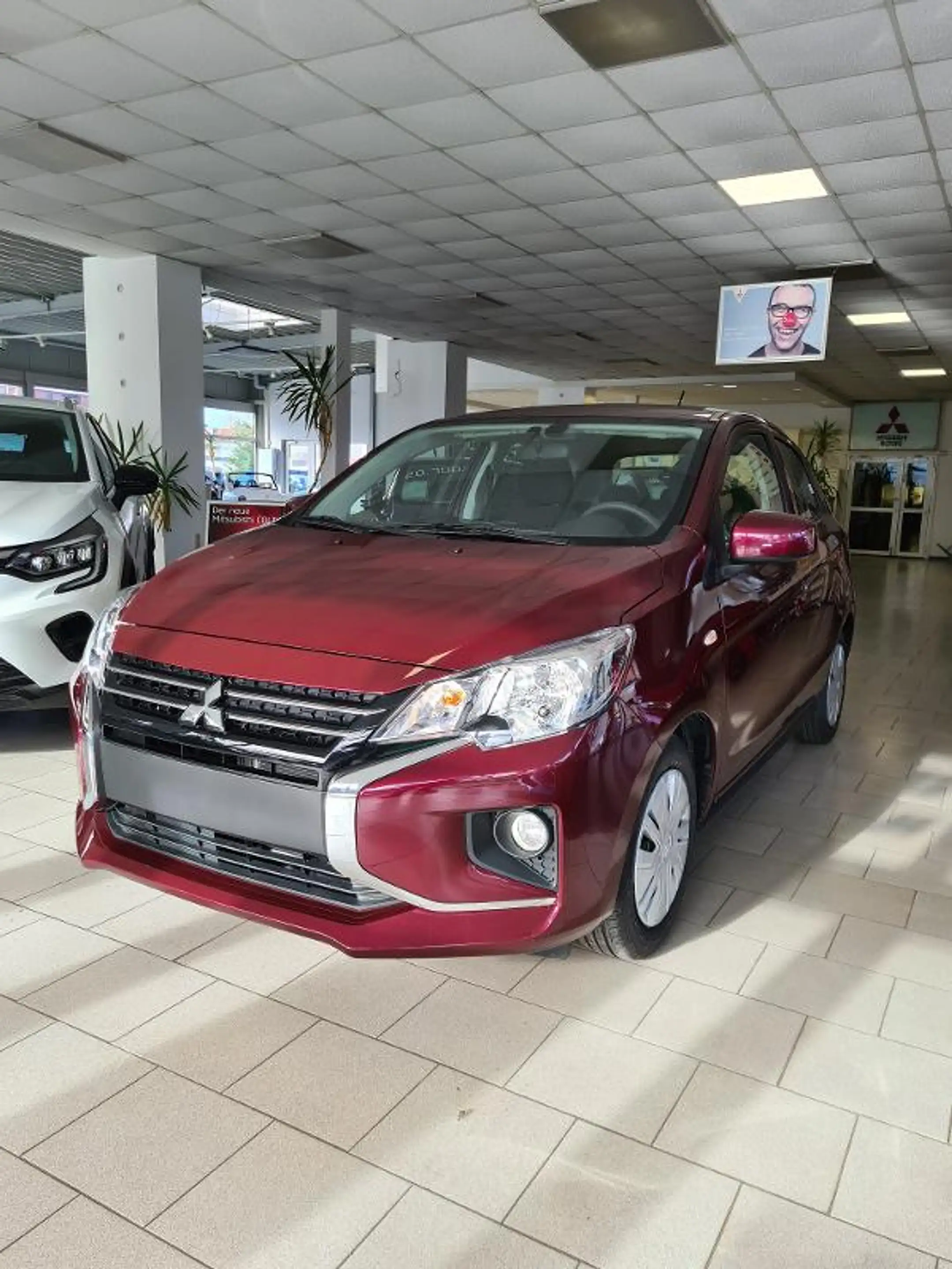 Mitsubishi Space Star Select 1.2 MIVEC 5-Gang