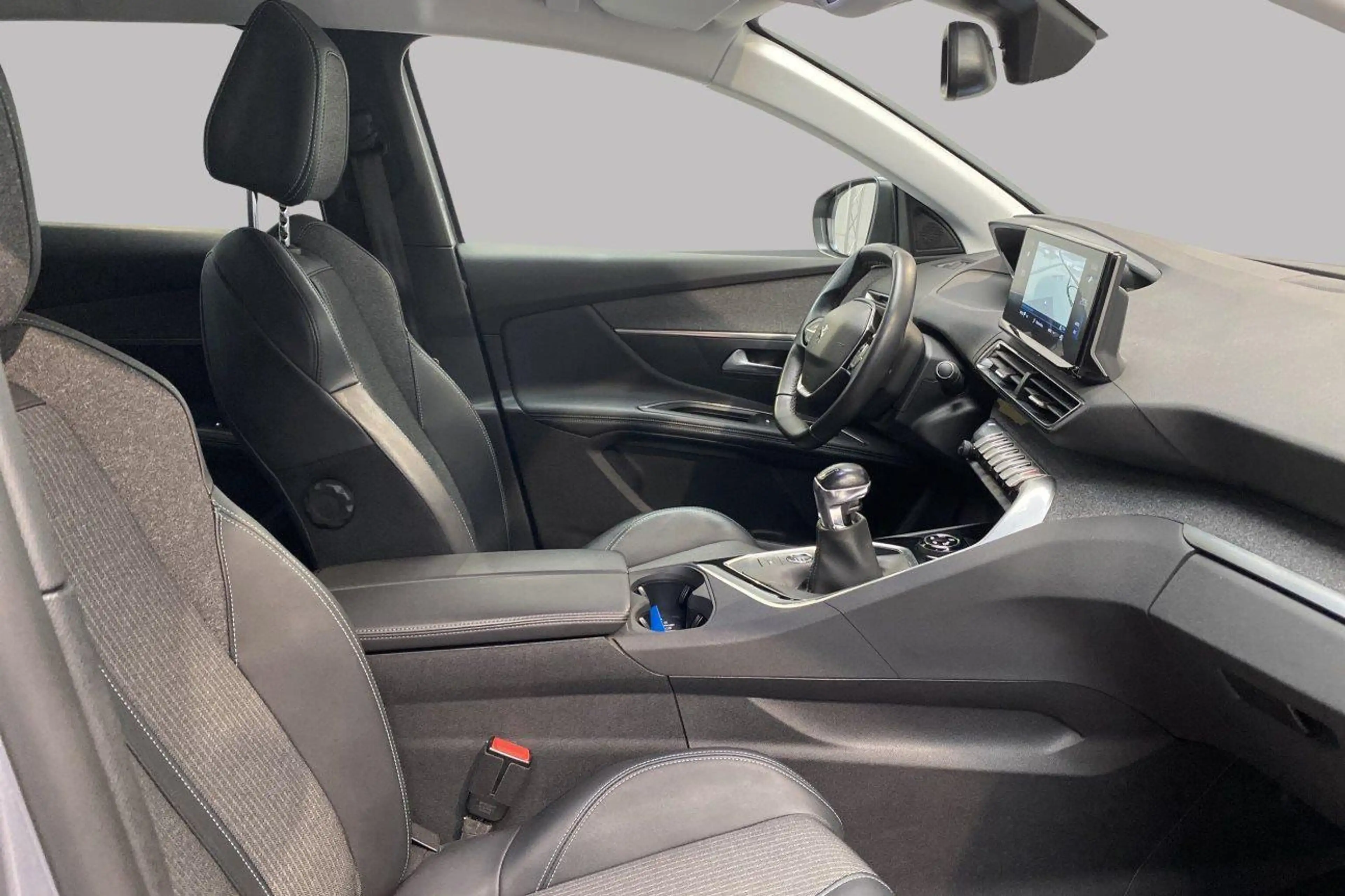 Peugeot 3008 allure Pack — photo 8