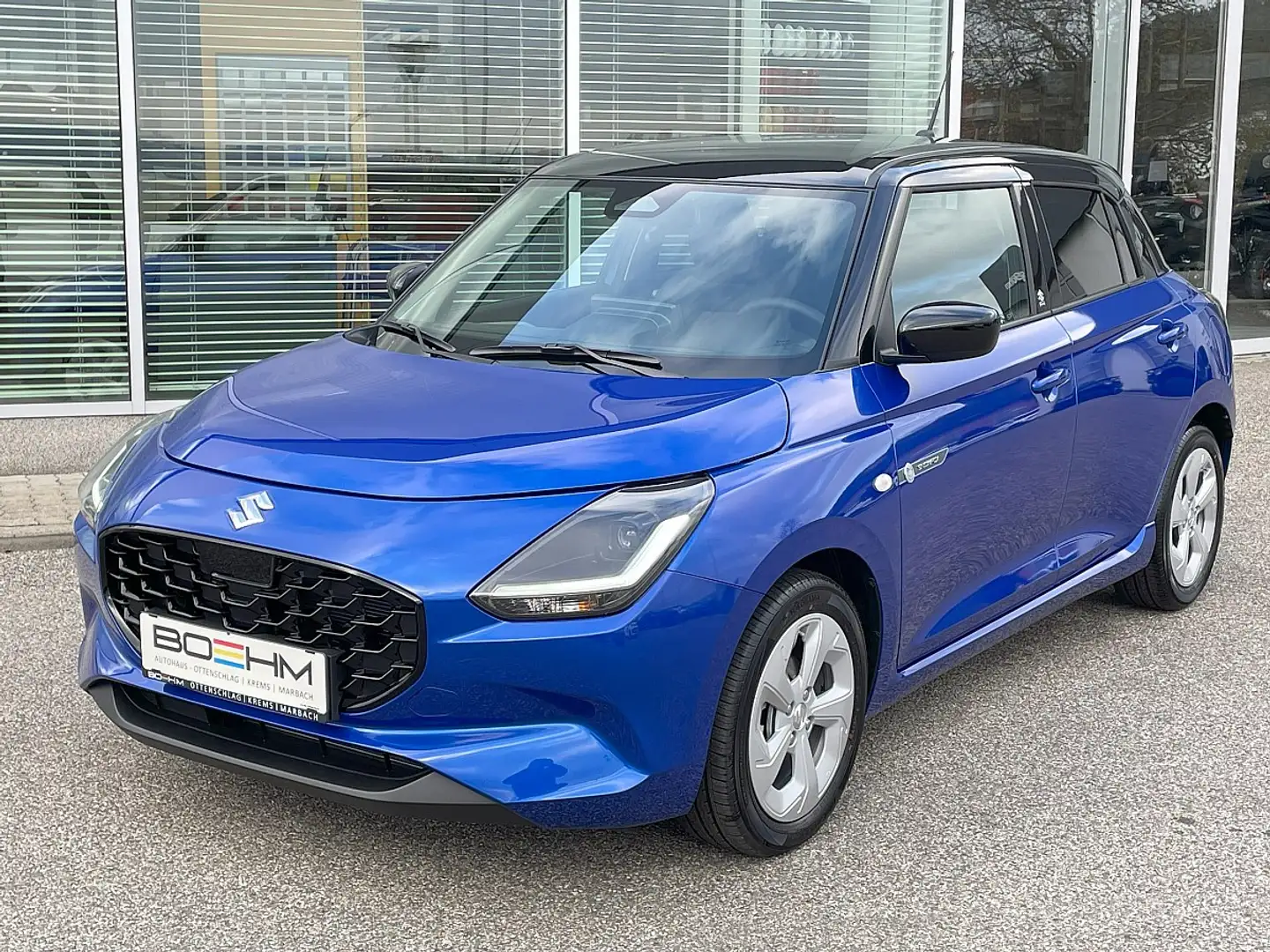 Suzuki Swift 1,2 Hybrid Shine CVT Aut. Blau - 1