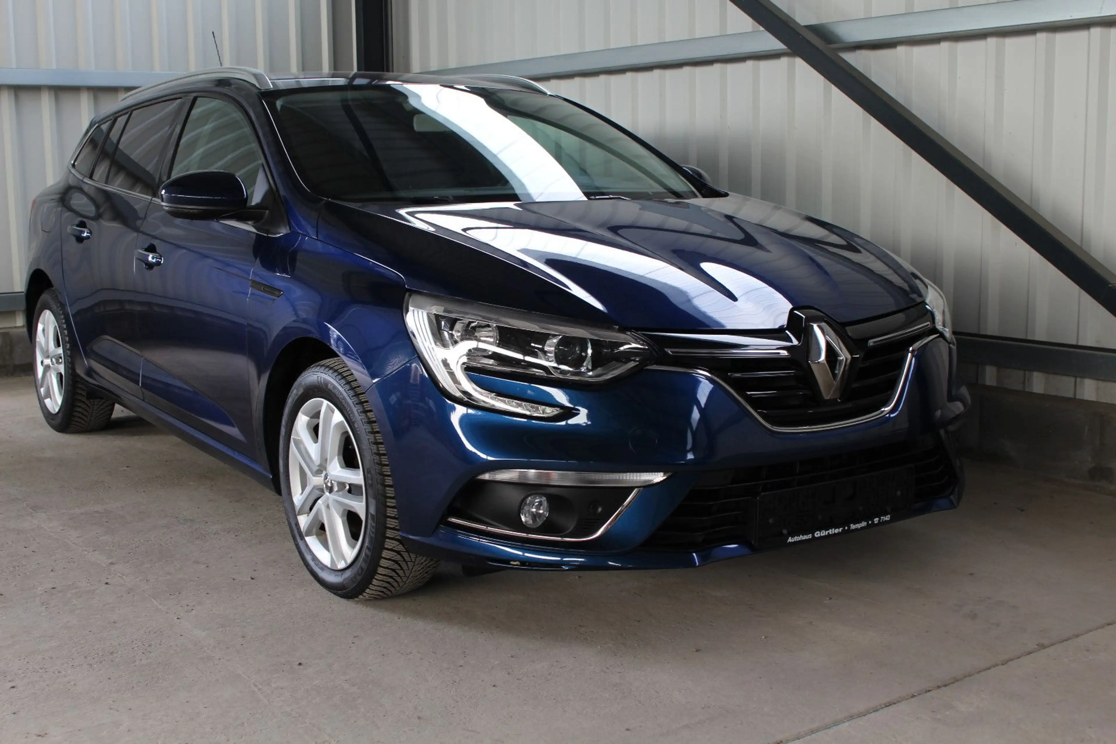 Renault Megane IV Grandtour Business Edition — photo 7