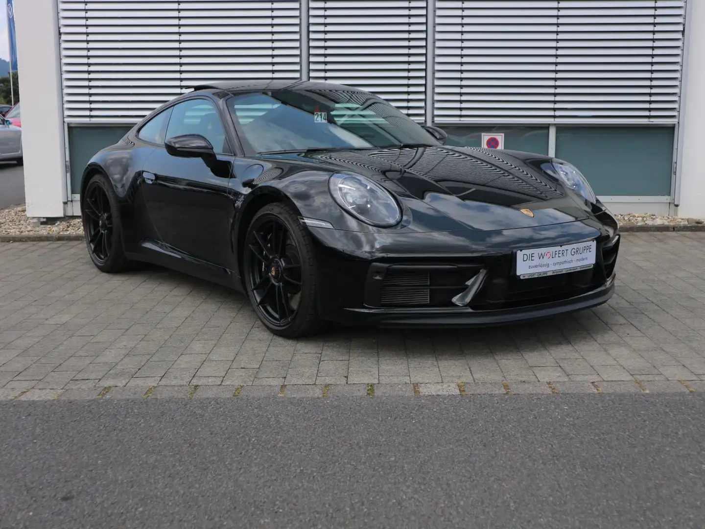 Porsche 992 Carrera 4 GTS Matrix*Bose*Lift*Schiebedach Schwarz - 2