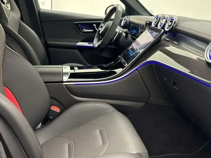 Mercedes-Benz GLC 2023, foto 10