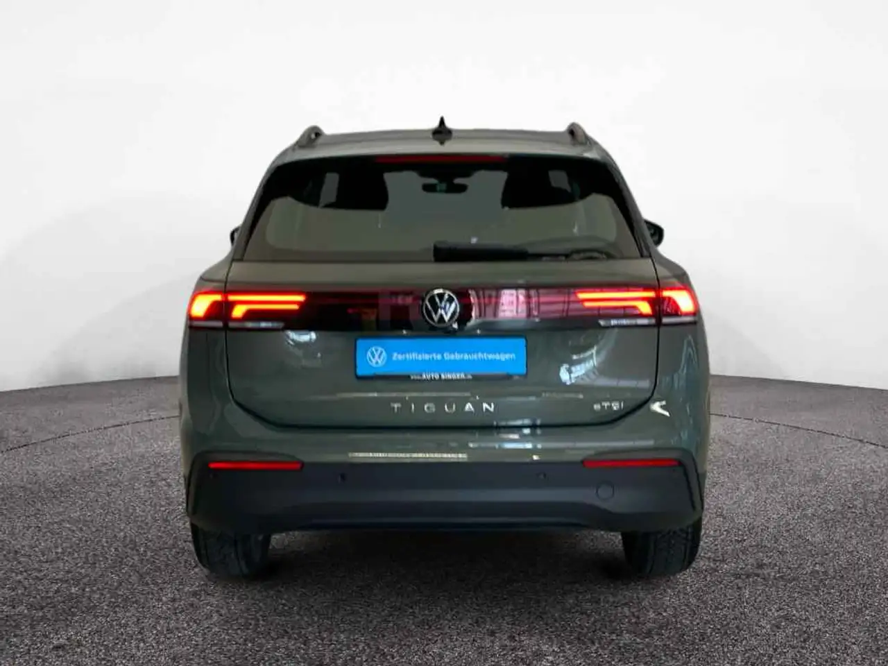 Volkswagen Tiguan 1.5 eTSI DSG *AHK*LED*NAVI*R-CAM*SHZ*TEL* 8