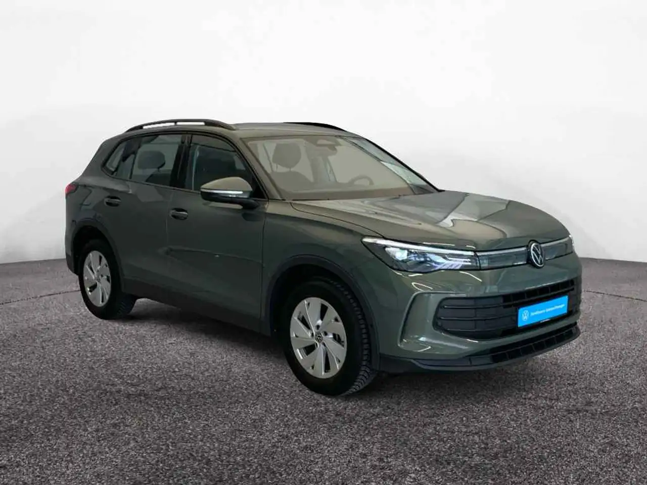 Volkswagen Tiguan 1.5 eTSI DSG *AHK*LED*NAVI*R-CAM*SHZ*TEL* 3