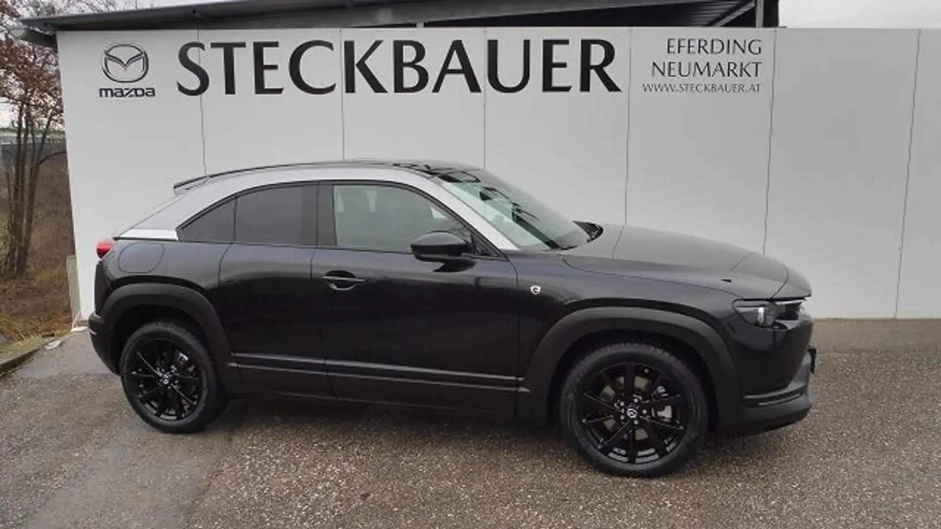 Mazda MX-30 e-SKYACTIV R-EV MAKOTO Urban Expression Aut. Schwarz - 2