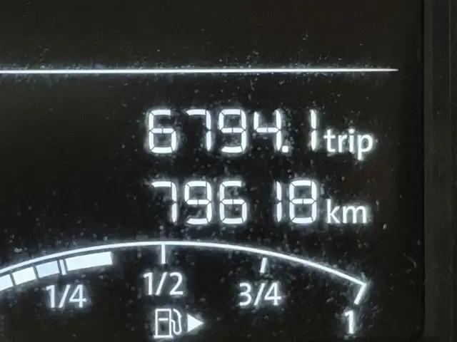 Volkswagen Polo view 12