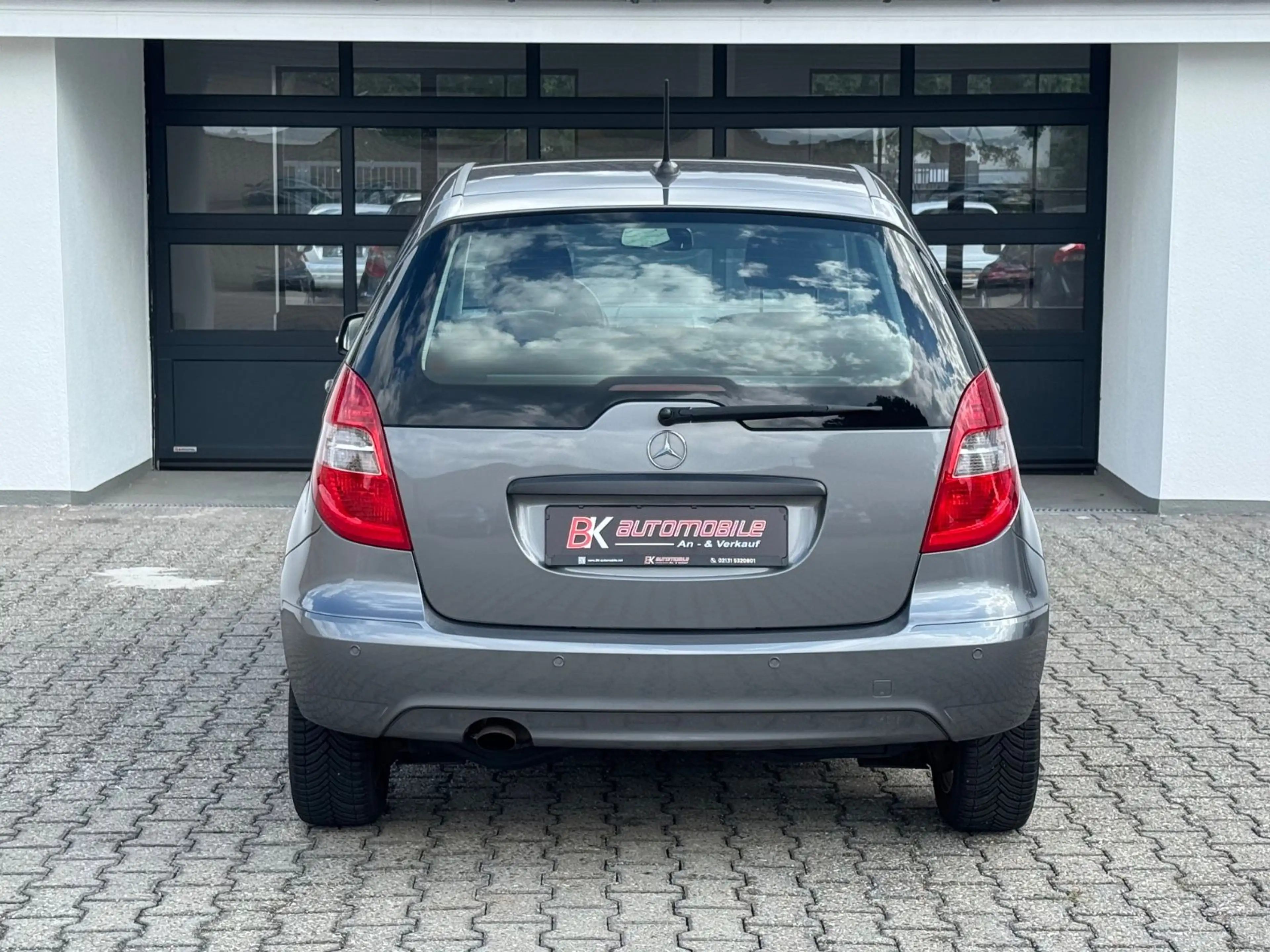Mercedes-Benz A 180 5-türig Automatik PDC Euro5 — photo 5