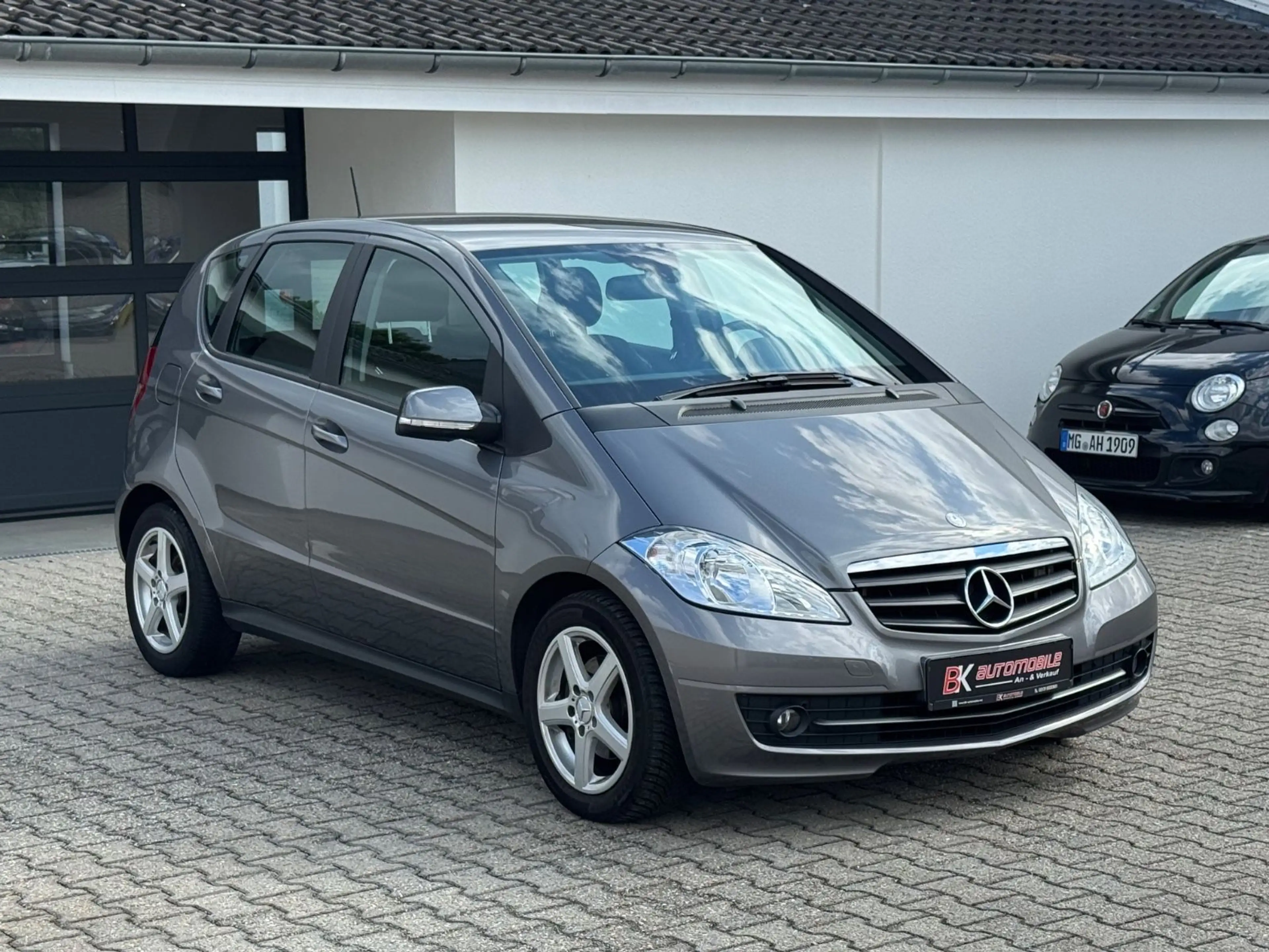Mercedes-Benz A 180 5-türig Automatik PDC Euro5 — photo 9