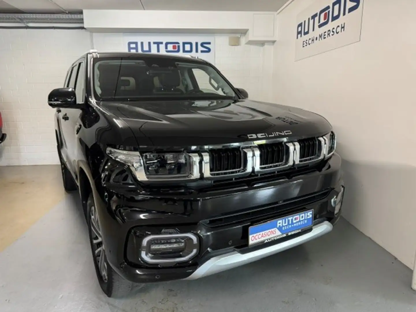 BAIC BJ60 2.0 T-GDI TURBO 48V HYBRIDE 4WD AT8 7 PLACES Schwarz - 2