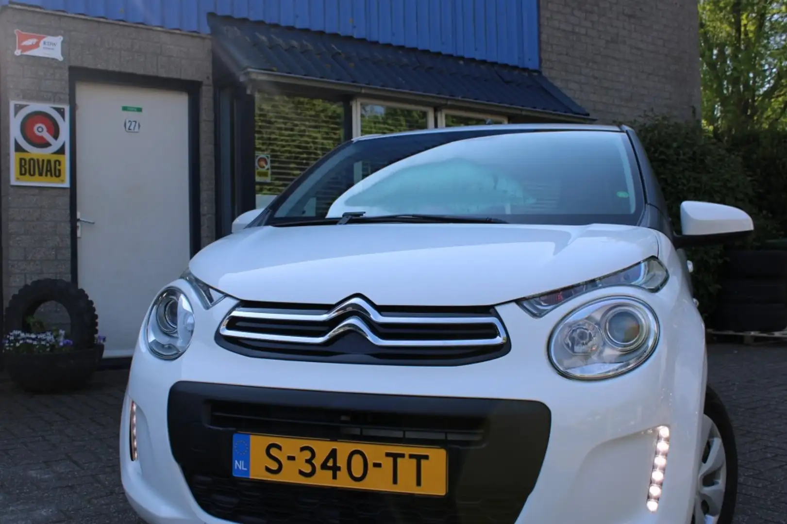 Citroen C1 1.0 e VTI Feel Apple Carplay Wit - 2