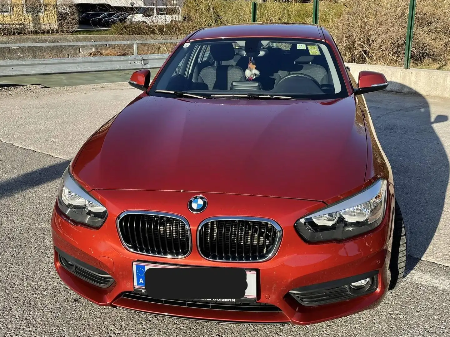 BMW 114 114d Advantage Orange - 1