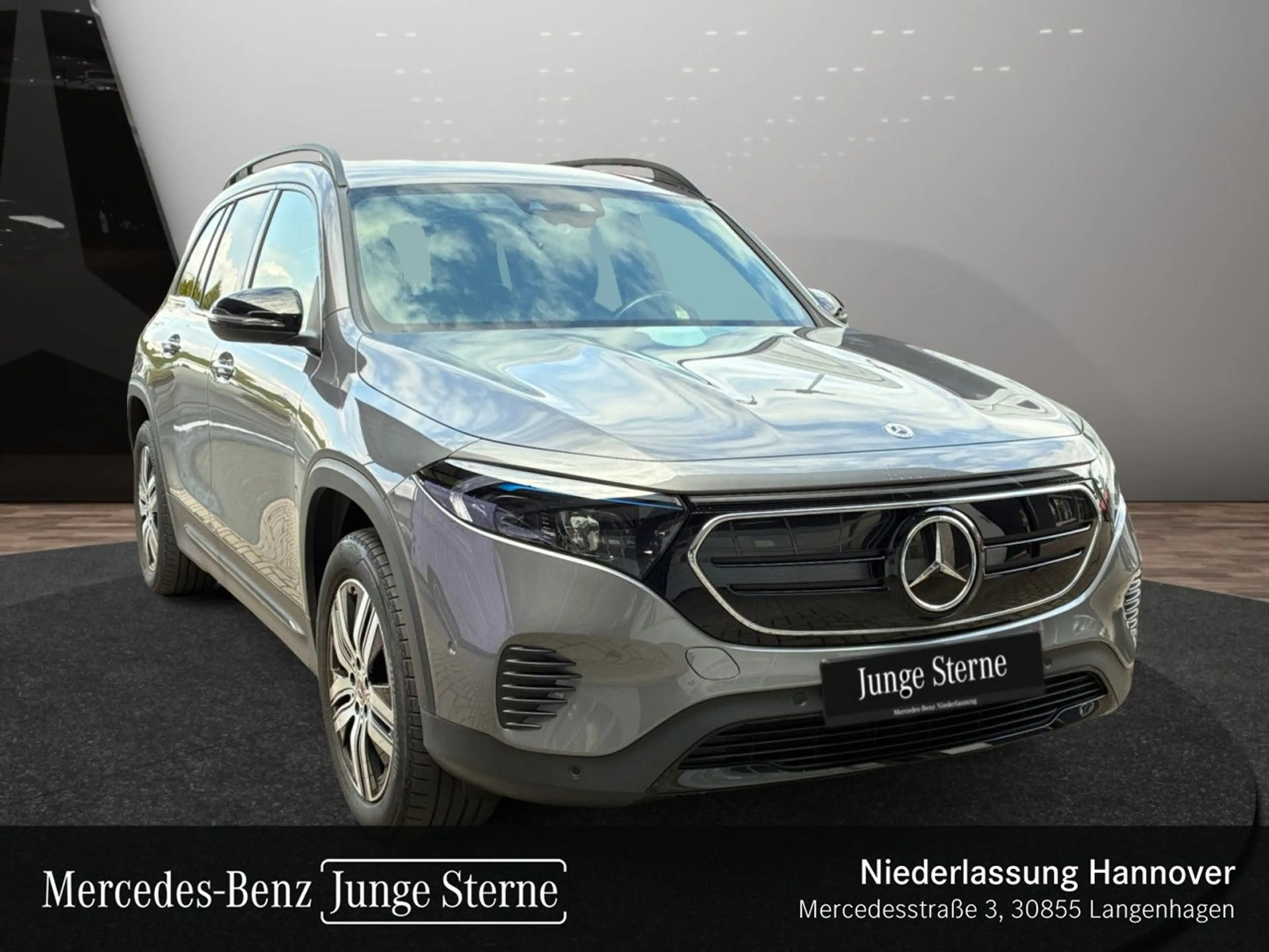 Mercedes-Benz EQB 250 PROG+NIGHT+ADVANCED+KAMERA — photo 5