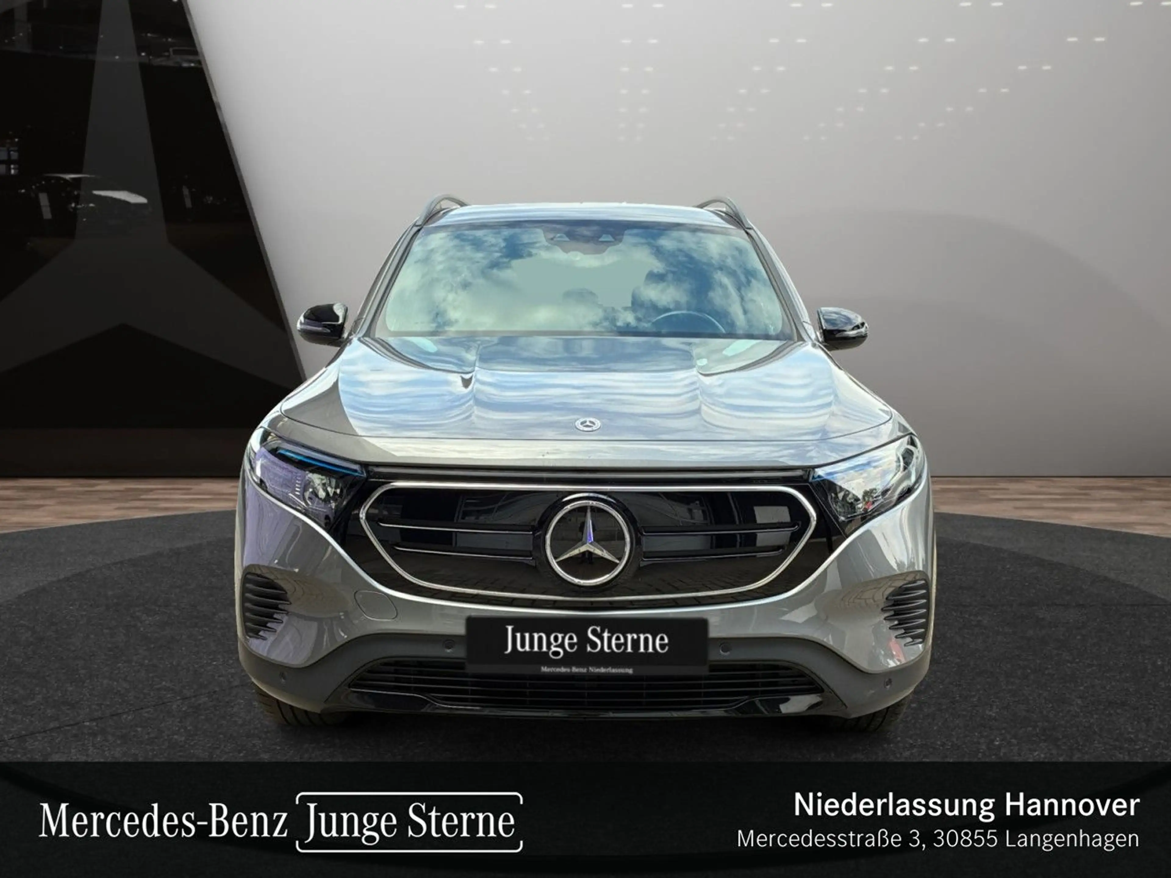 Mercedes-Benz EQB 250 PROG+NIGHT+ADVANCED+KAMERA — photo 3