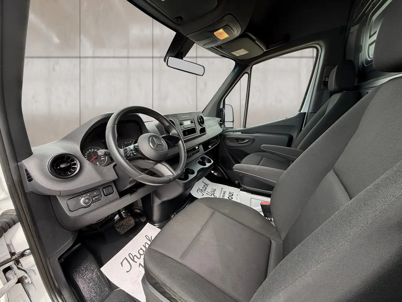 Mercedes-Benz Sprinter снимка Mercedes-Benz Sprinter