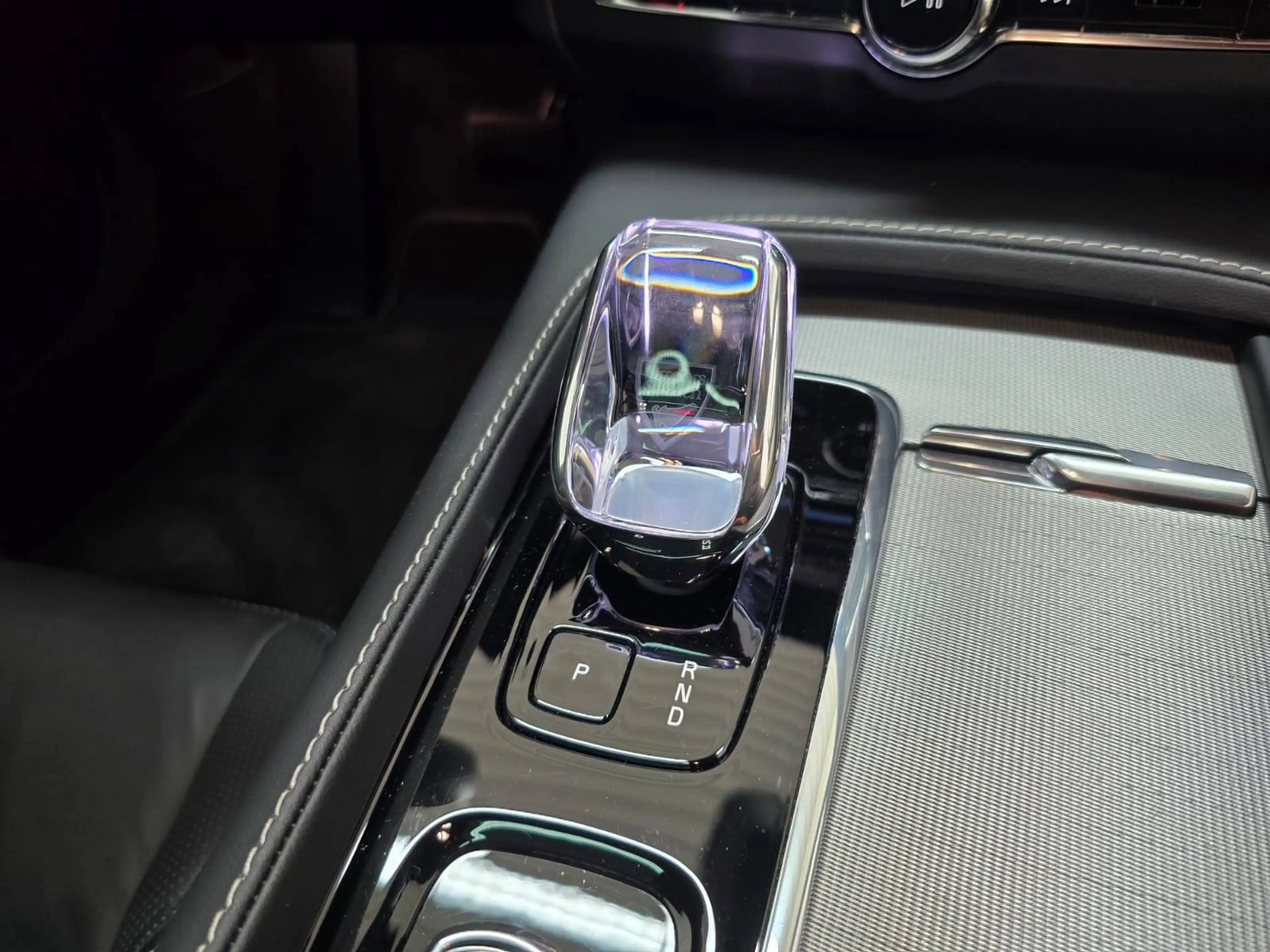 Volvo V90 Cross Country Ultimate AWD Panorama 360° Bowers&Wilkins Standheizung 1.Hand — photo 13