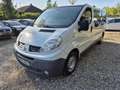 Renault Trafic L2H1 2,9t (8/9 Sitze) verglast Weiß - thumbnail 1