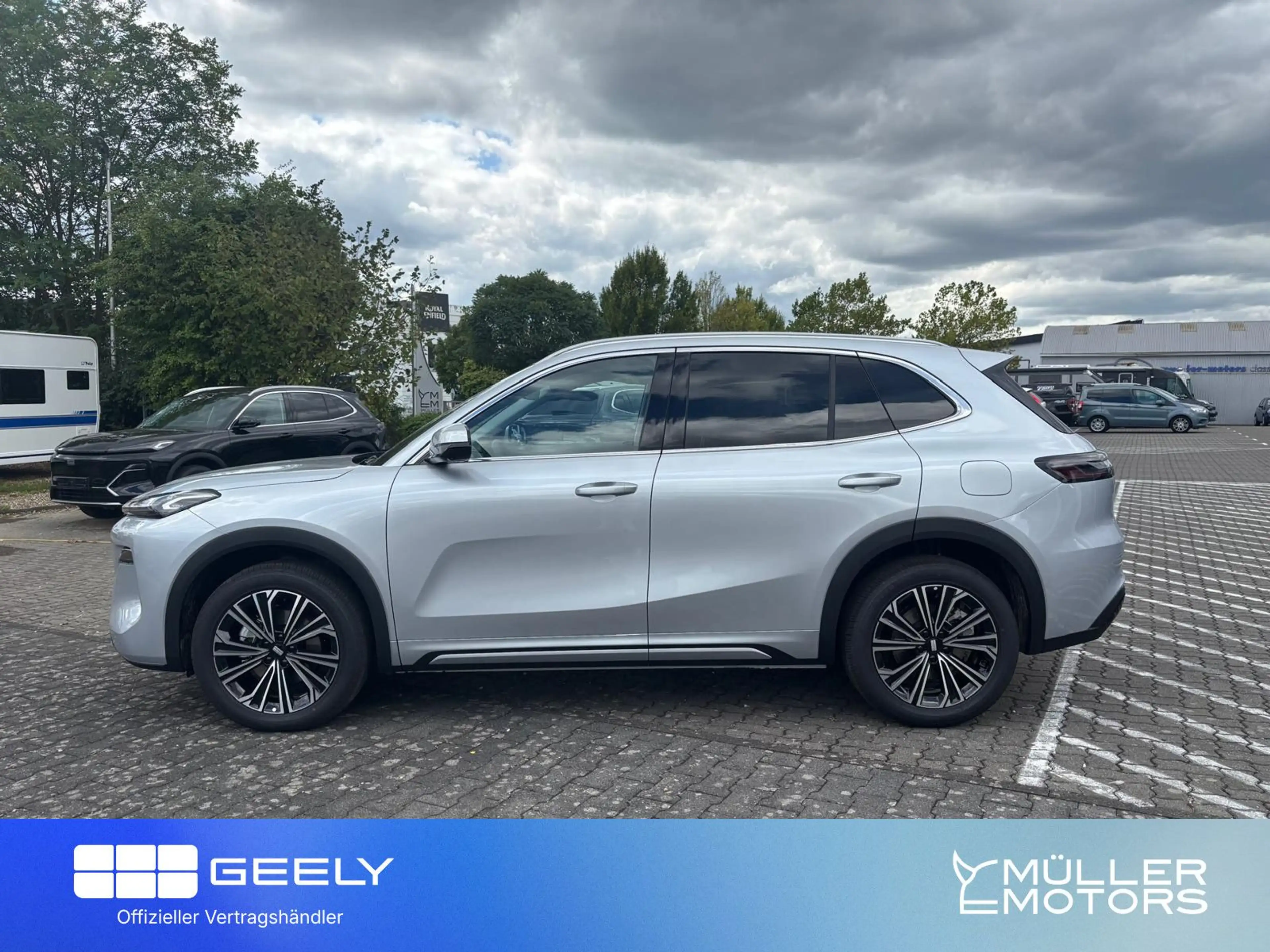 Geely Starray EM-i Max+ Massage Head-Up Panorama — photo 6