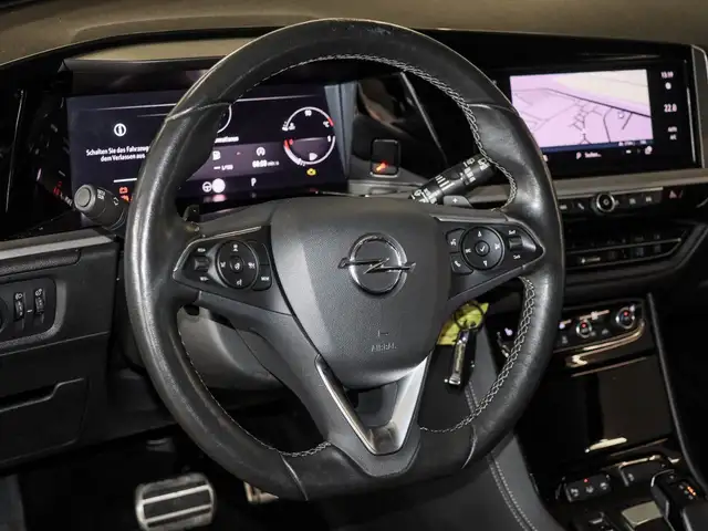 Opel Grandland view 9