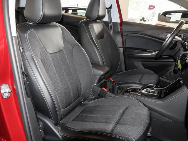 Opel Grandland view 6