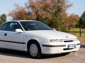 Calibra 2.0i 8v cat.