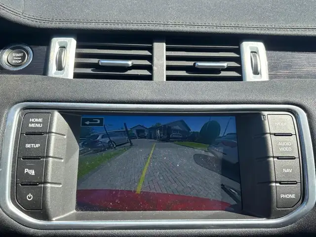 Land Rover Range Rover Evoque view 13