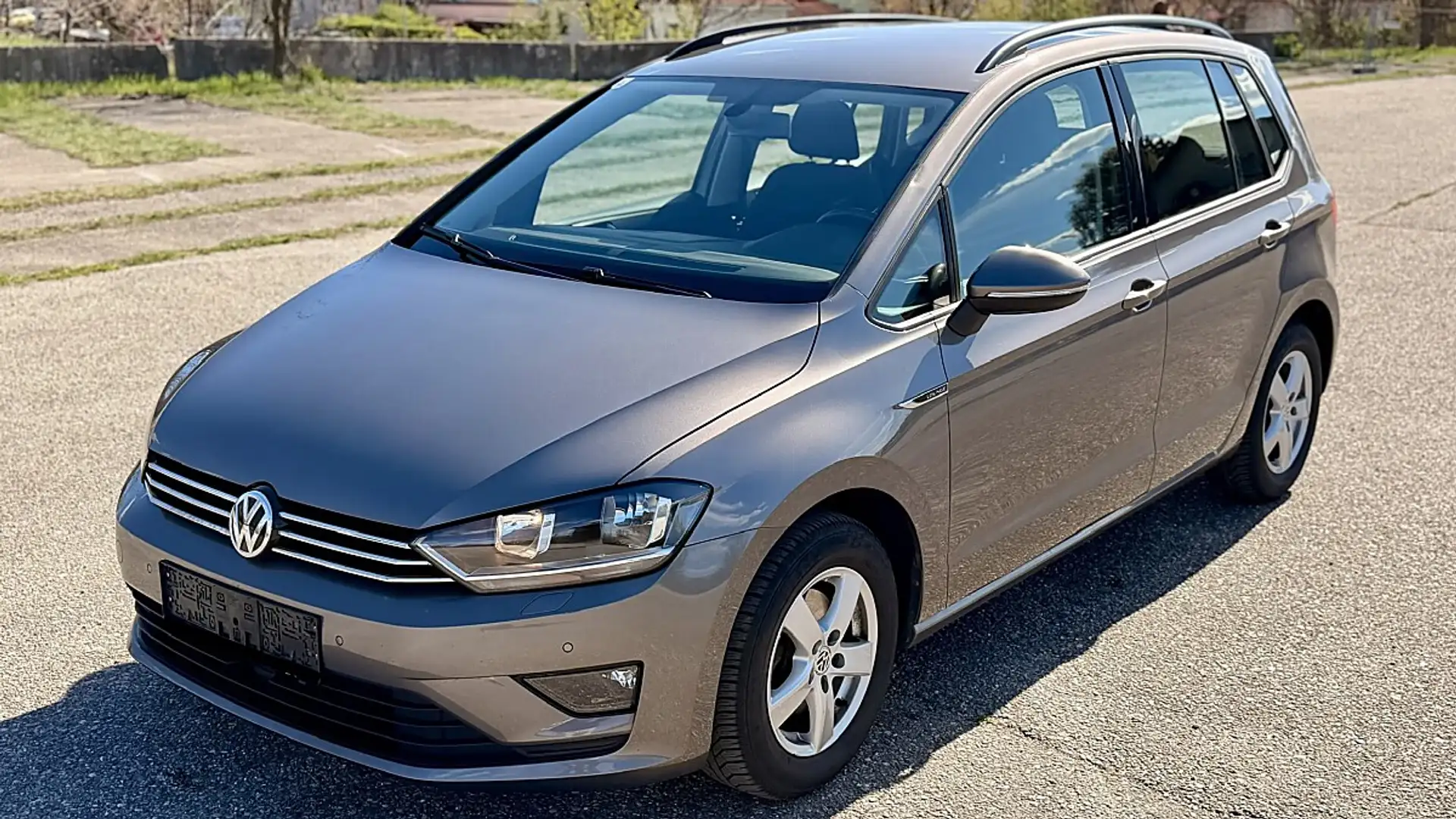 Volkswagen Golf Sportsvan Golf VII Sportsvan Lounge BMT 1,6 TDI *Navi*ser... Grau - 1
