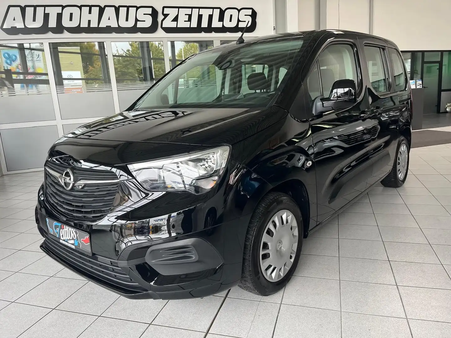 Opel Combo Life E 1.2 *CarPlay*SHZ*LHZ*PDC*AHK*Spur* Schwarz - 1