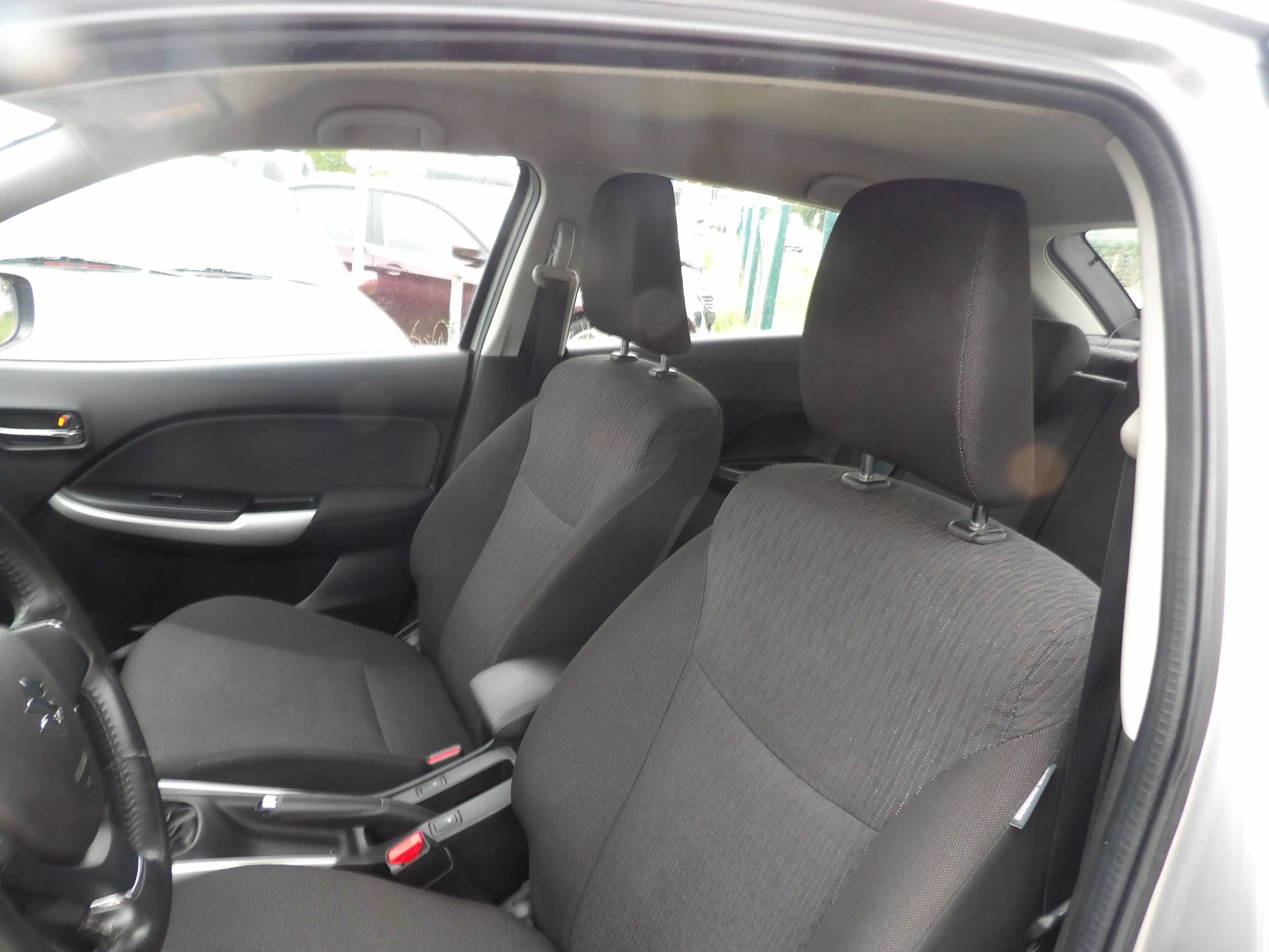 Suzuki Baleno Basic Klima CD Radio Sitzheizung Freisprechanlage HU AU Neu — photo 10