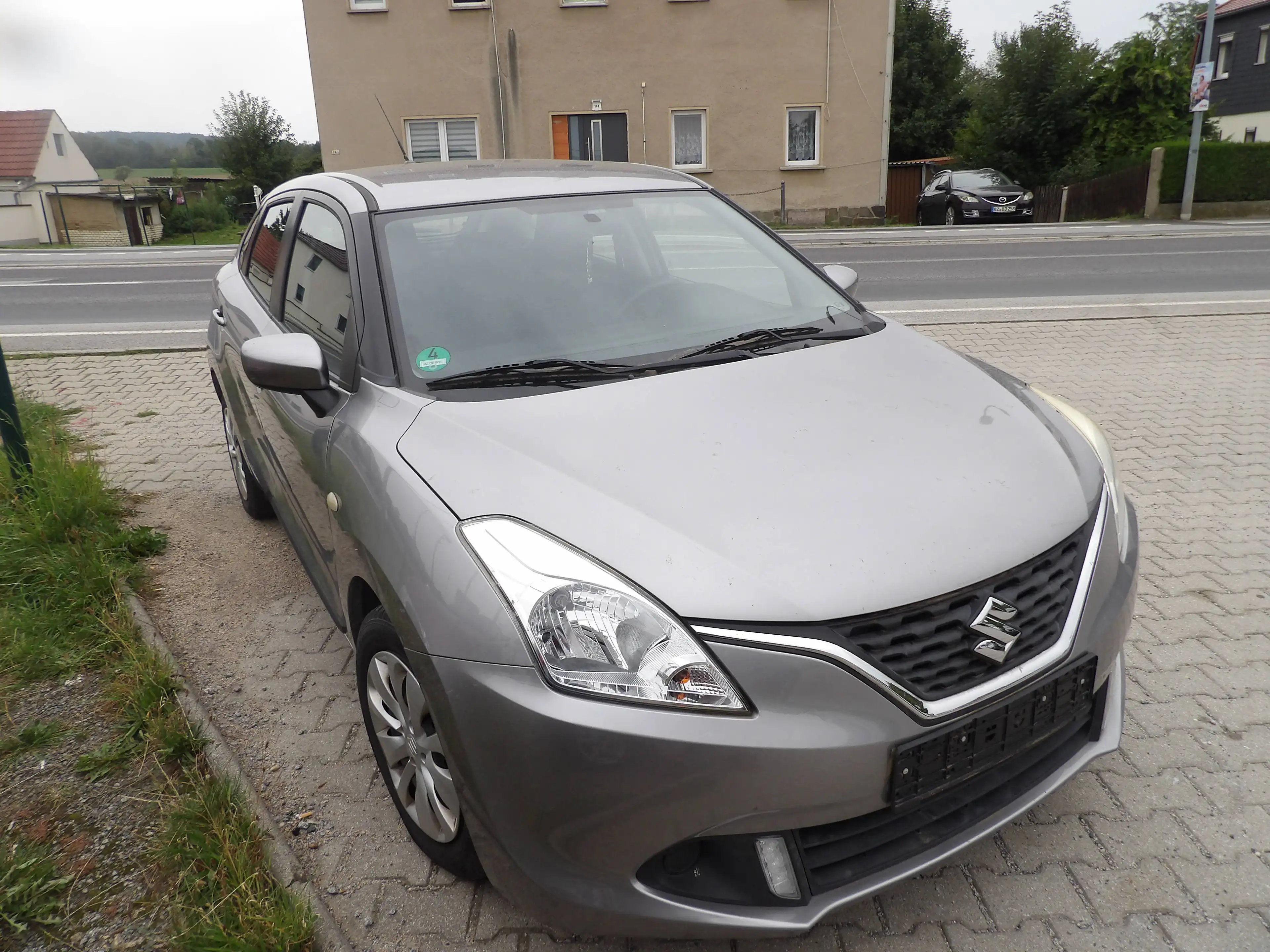 Suzuki Baleno Basic Klima CD Radio Sitzheizung Freisprechanlage HU AU Neu — photo 6