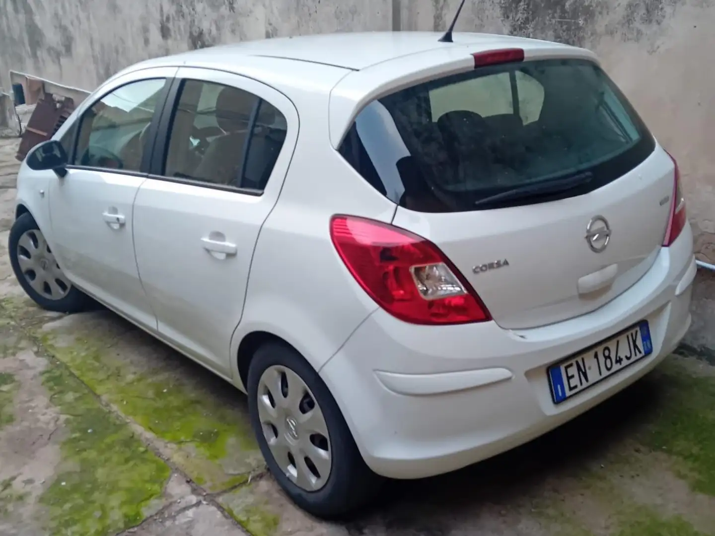 Opel Corsa Corsa IV 2010 5p 1.2 Edition(elective)Gpl-tech85cv Bianco - 2