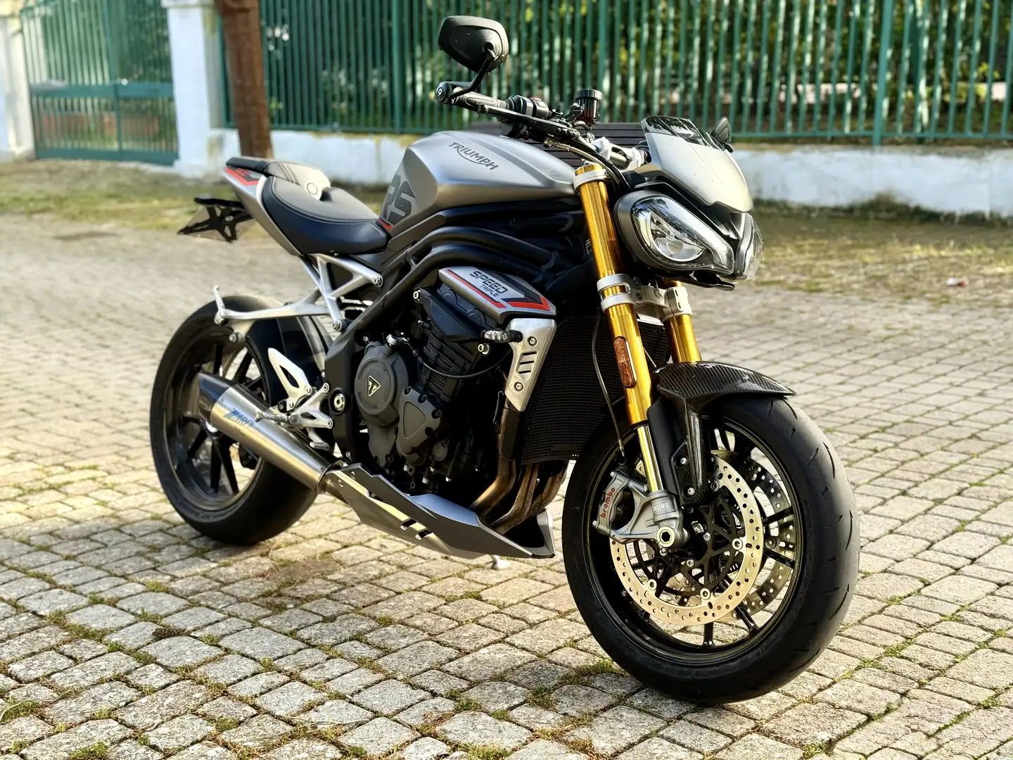 Triumph Speed Triple 1200 RS rs Gri - 1