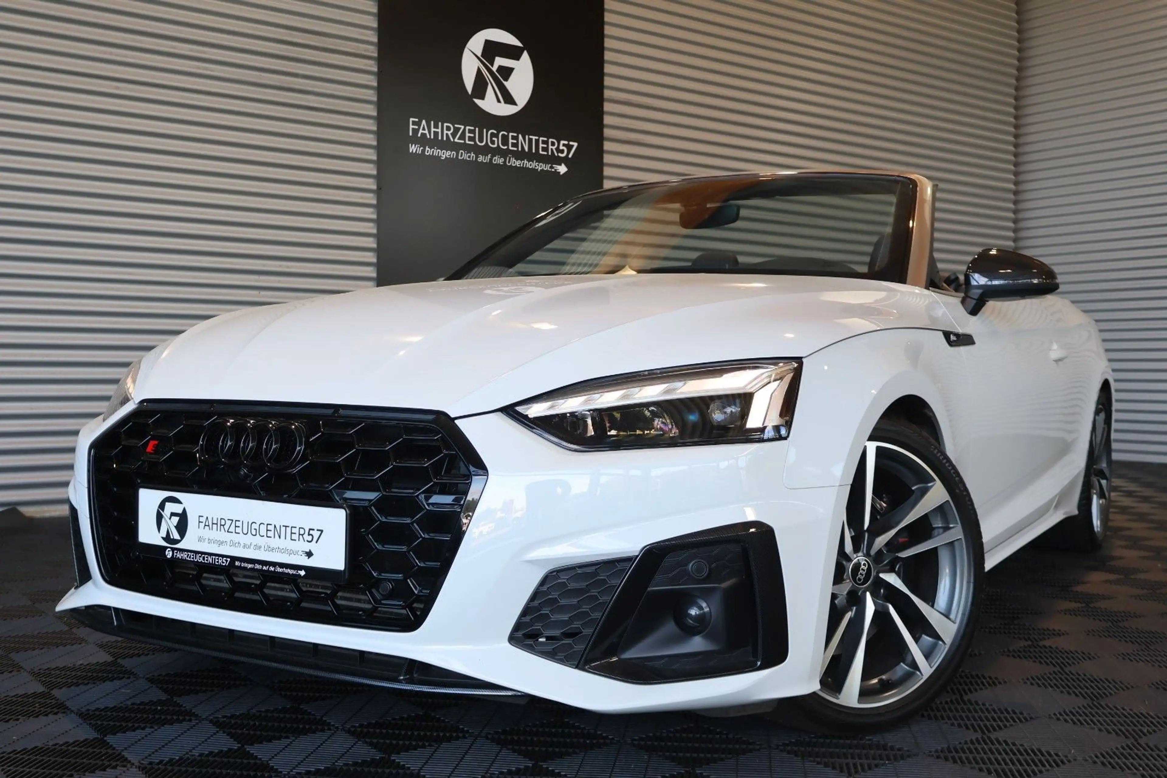 Audi S5 TFSI QUATTRO CABRIO/ACC/360°/MASSAGE/CARPLAY