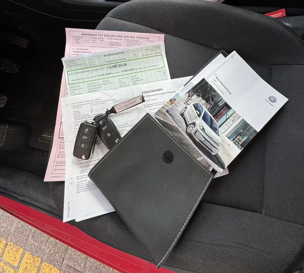 Volkswagen up! 1.0i Move (EU6.2) - 2