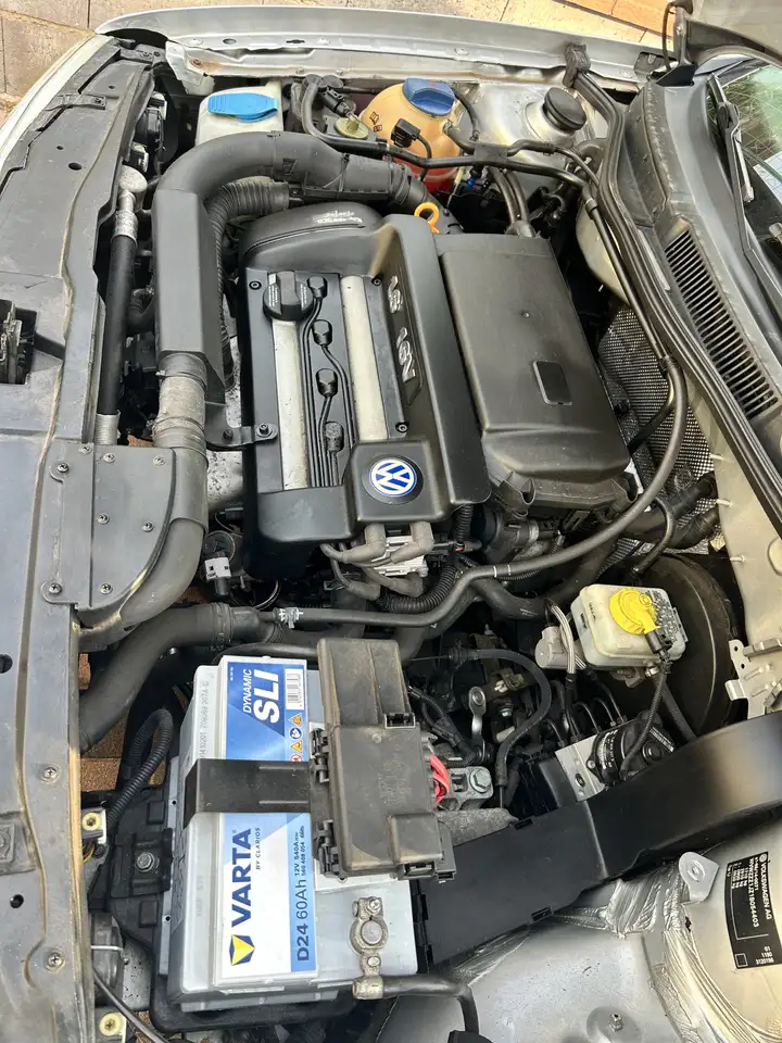 Volkswagen Golf IV 19975p 1.6 Comfortline 105cv, foto 1