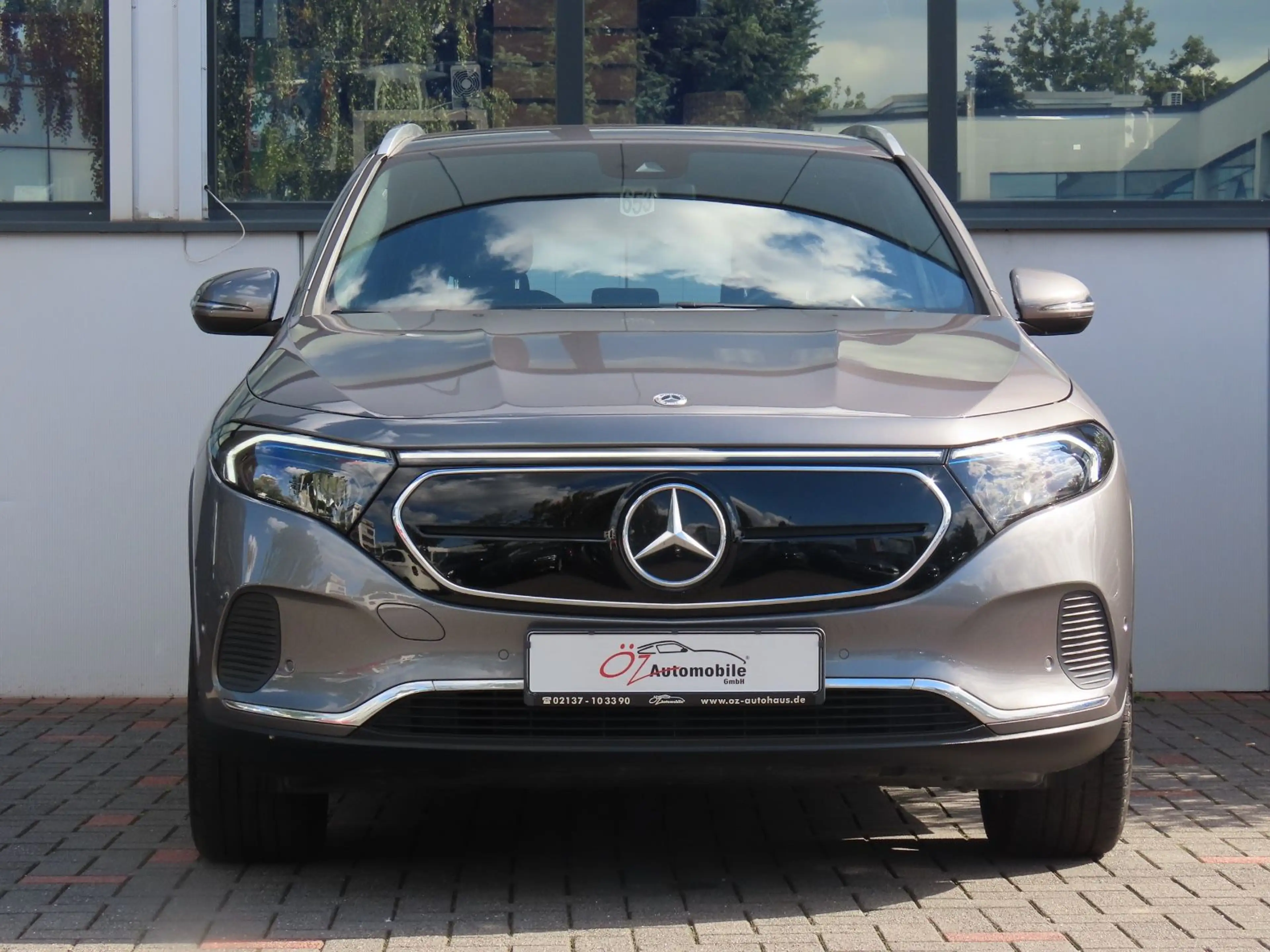 Mercedes-Benz EQA 250 Autom. Leder Ambiente Klima Sitzheizung — photo 2