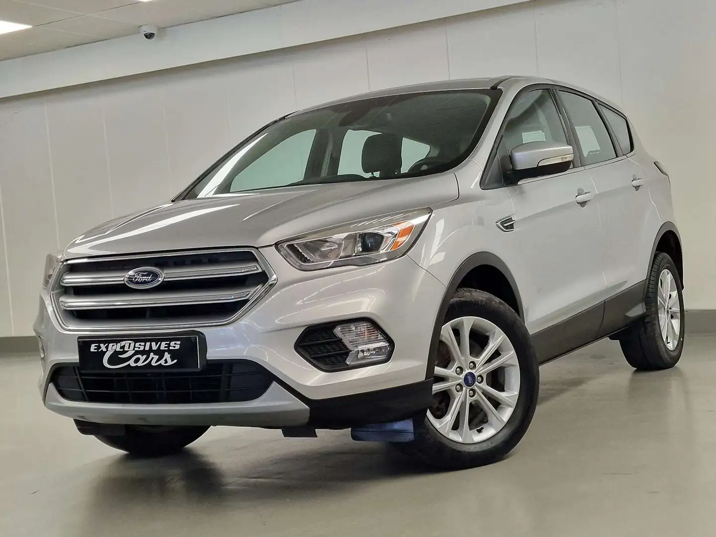 Ford Kuga 1.5 TDCI 120 CV TITANIUM CARPLAY CLIM REG JA Gris - 1