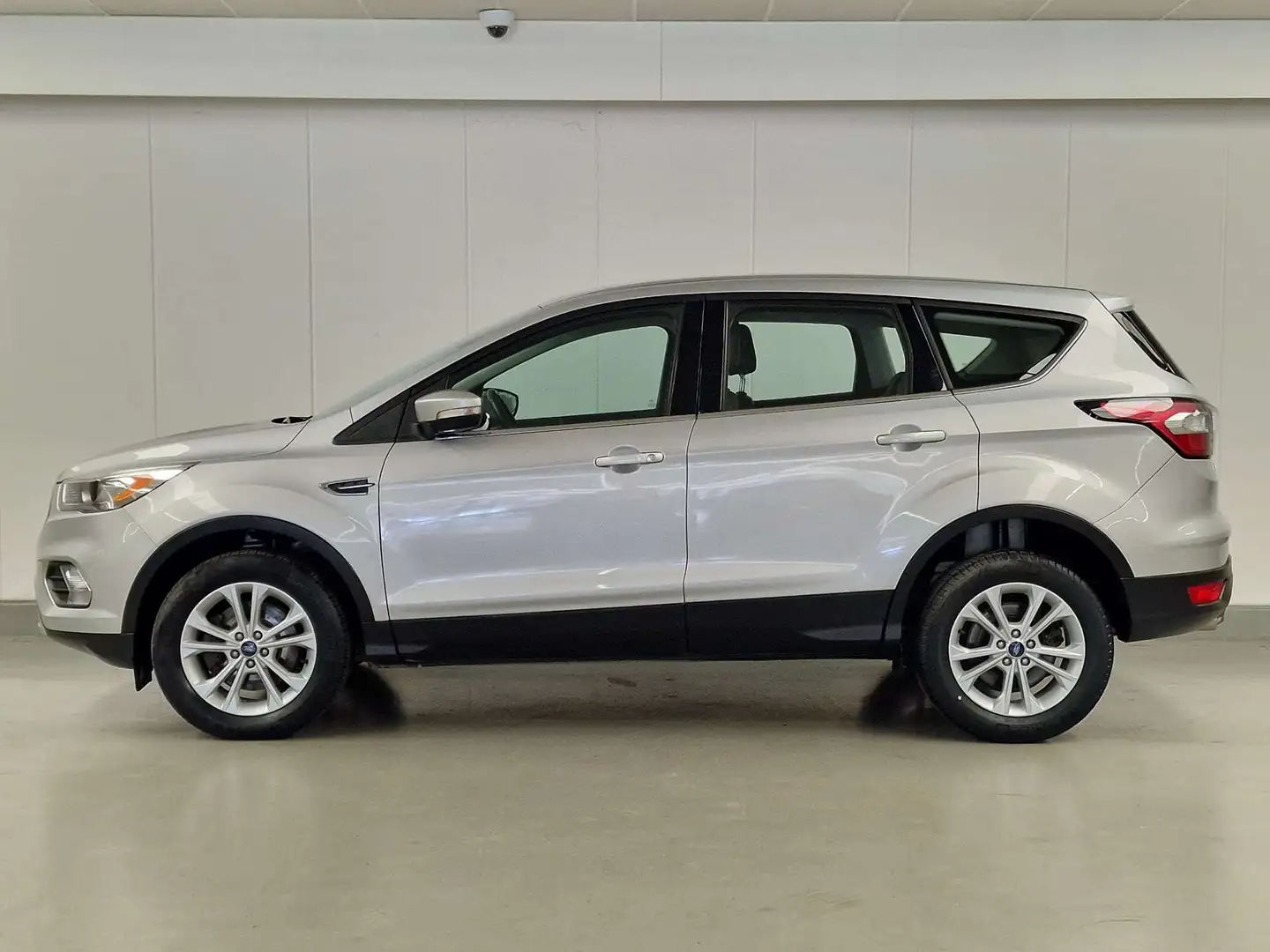 Ford Kuga 1.5 TDCI 120 CV TITANIUM CARPLAY CLIM REG JA Gris - 2