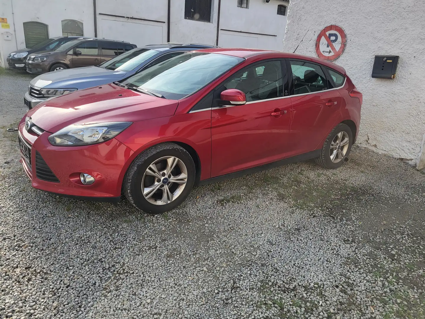 Ford Focus Champions Edition Rouge - 2