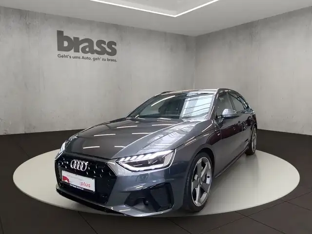 Audi A4 S line 45 TFSI quattro 195(265) kW(PS)