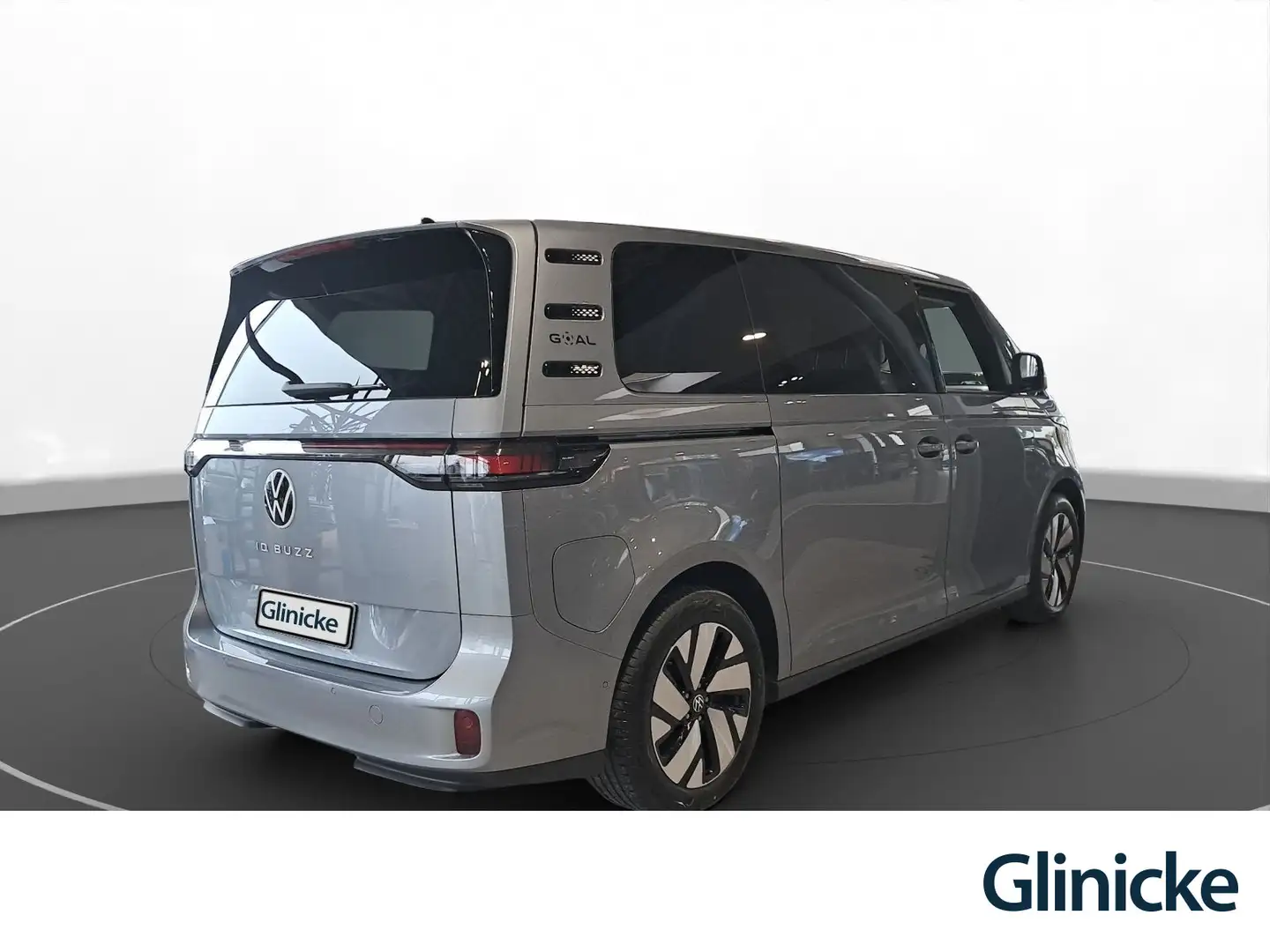Volkswagen ID. Buzz lang "GOAL" 286 PS 86 kWh 7-Sitzer 5 Ja Plateado - 2